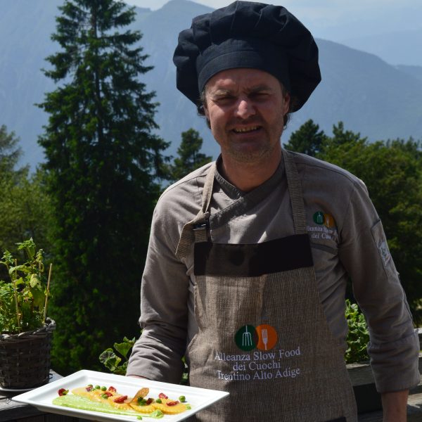 Un ingrediente, un’amicizia: la regola di Paolo Betti in cucina